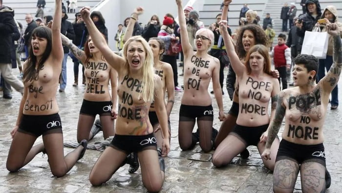 FakeFeminist1jpg.jpg