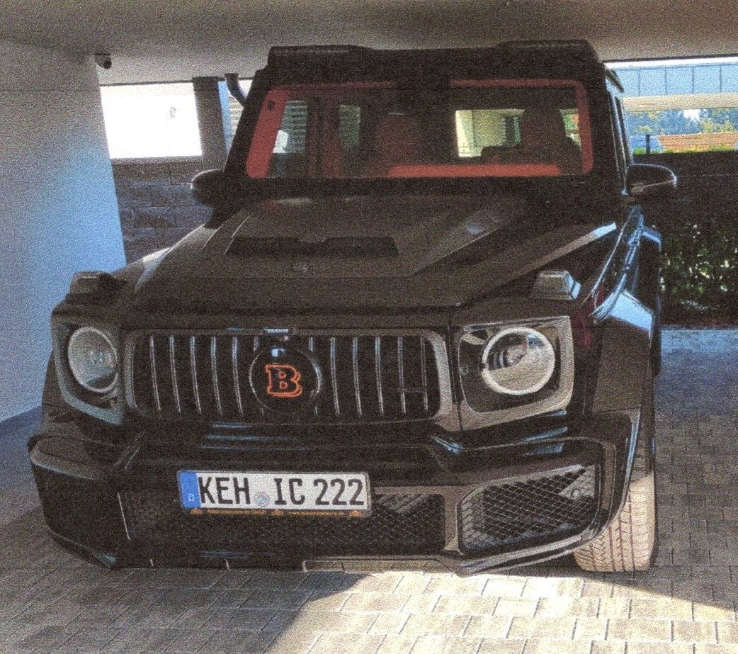 osebno_vozilo_mercedes_benz_g_amg_brabus-auctimg-140283_big.jpg