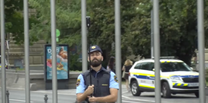 policist influencer.png