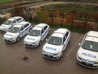 1625758-policeslo.jpg